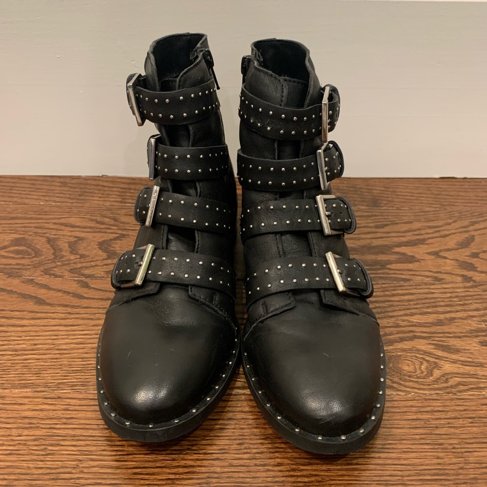 Black boots with buckles, size 8